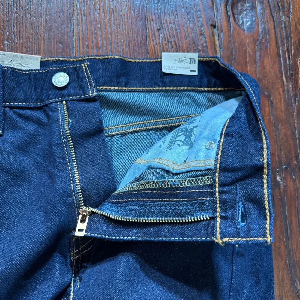 NWT Levis 514 Jeans Mens 30x30 Blue Dark‎ Wash Straight Leg Stretch Denim Pants